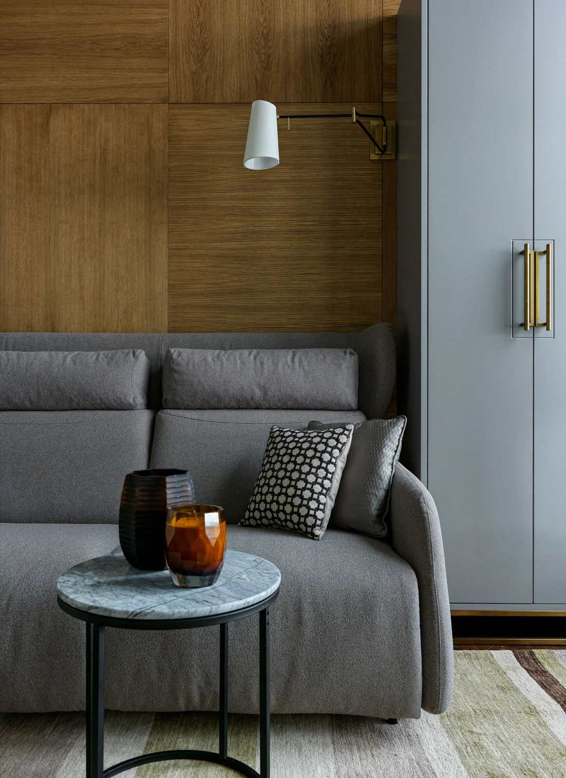 Резиденция Монэ: Огонь–интерьер с видом на Москва-сити