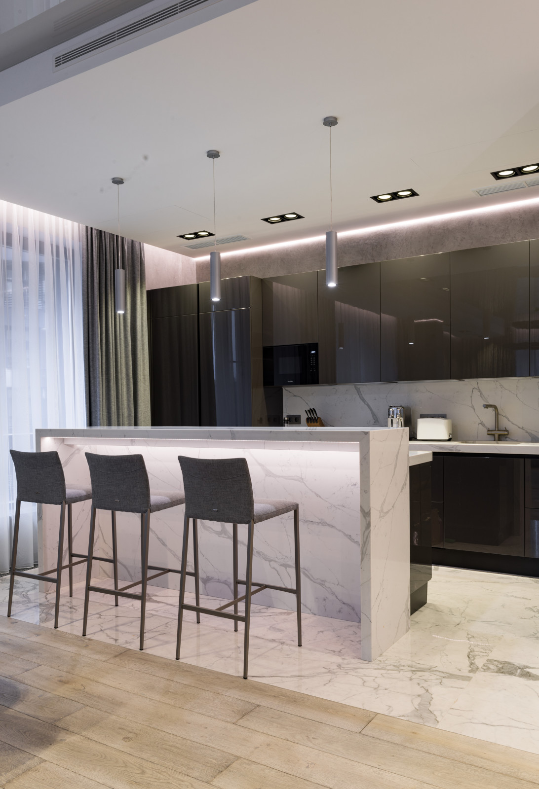 Интерьеры апартаментов в ЖК "Олимпийская РИВЬЕРА Новогорск"