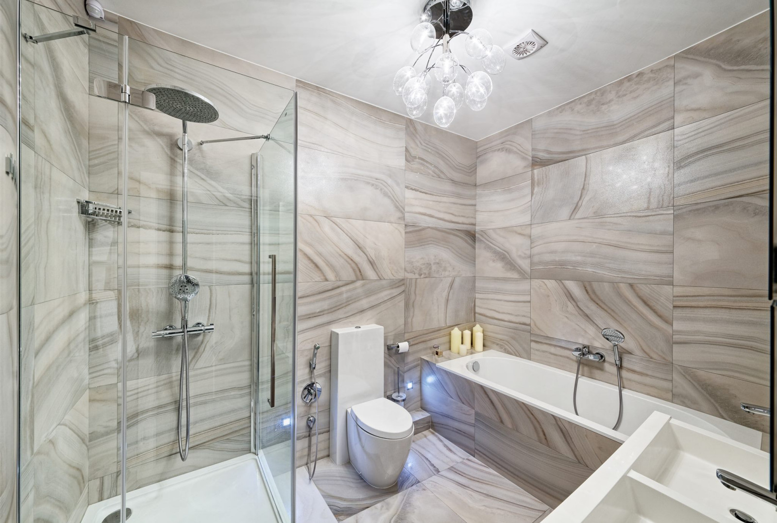 Apartment, 117 sq.m.