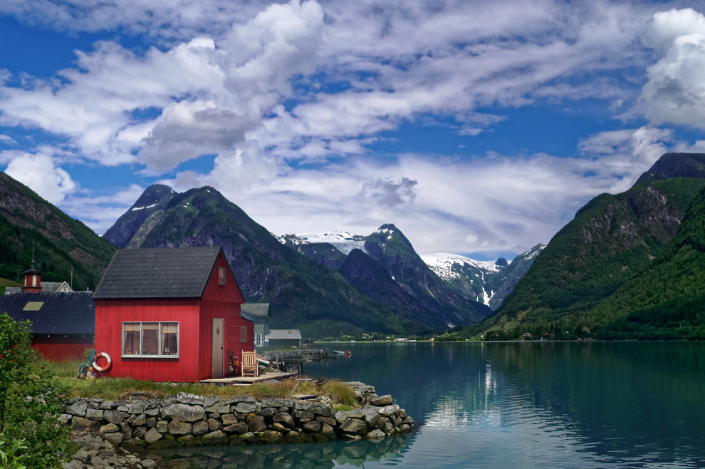 Brette 30 secondary house