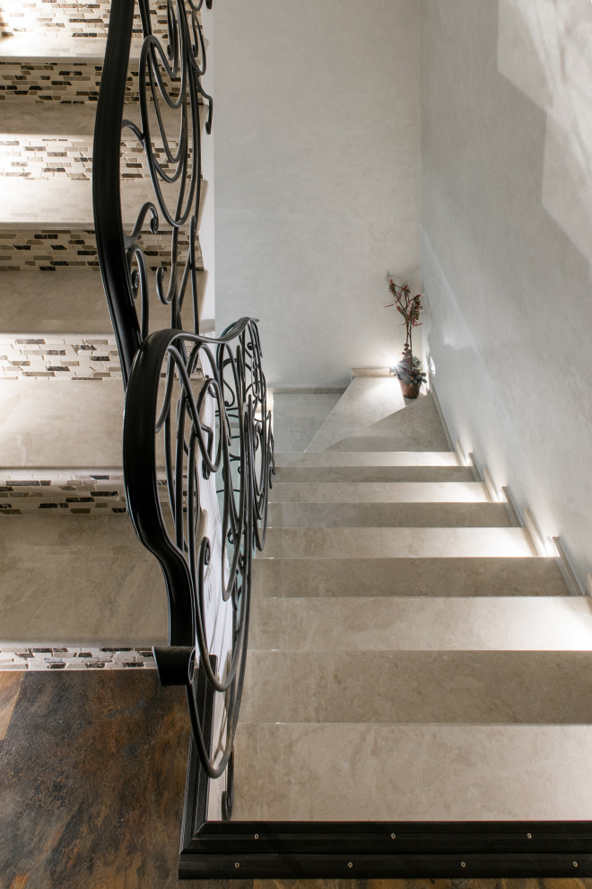 Кухня в бирюзовых оттенках