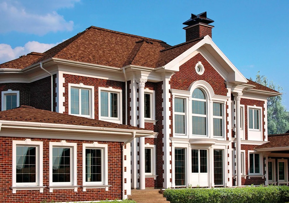 Фасад дома в английском стиле с лепниной: 7 тыс изображений найдено в Яндекс.Кар