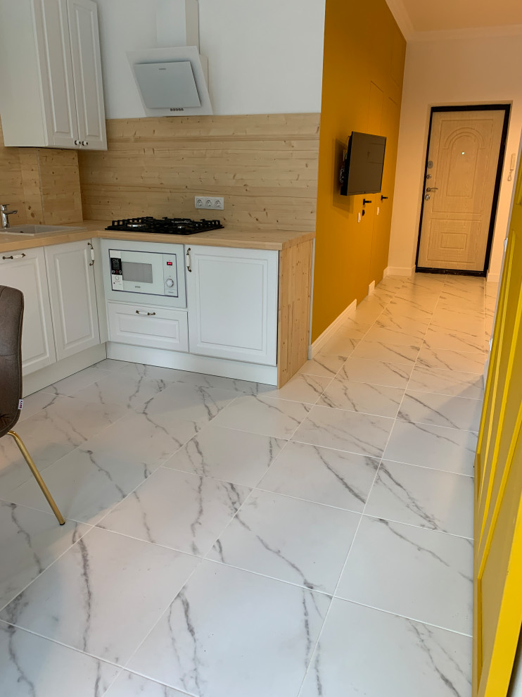 Яркая Квартира в старом Конигсберге