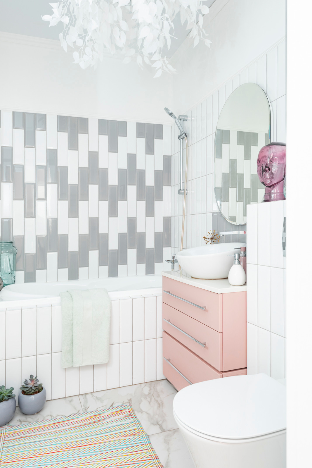 В гостях: Нескучная квартира в Челябинске для семьи дизайнера