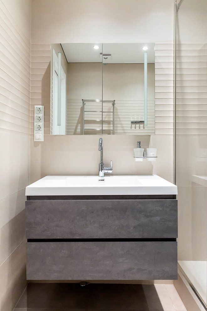 Современный минимализм студии для будущей студентки