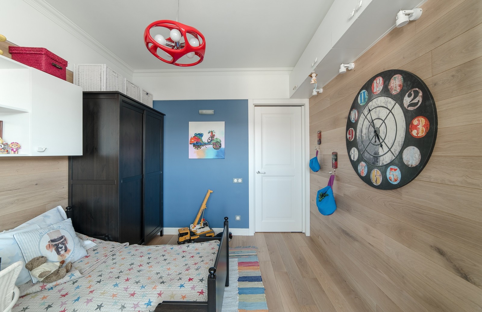 Квартира с яркими акцентами