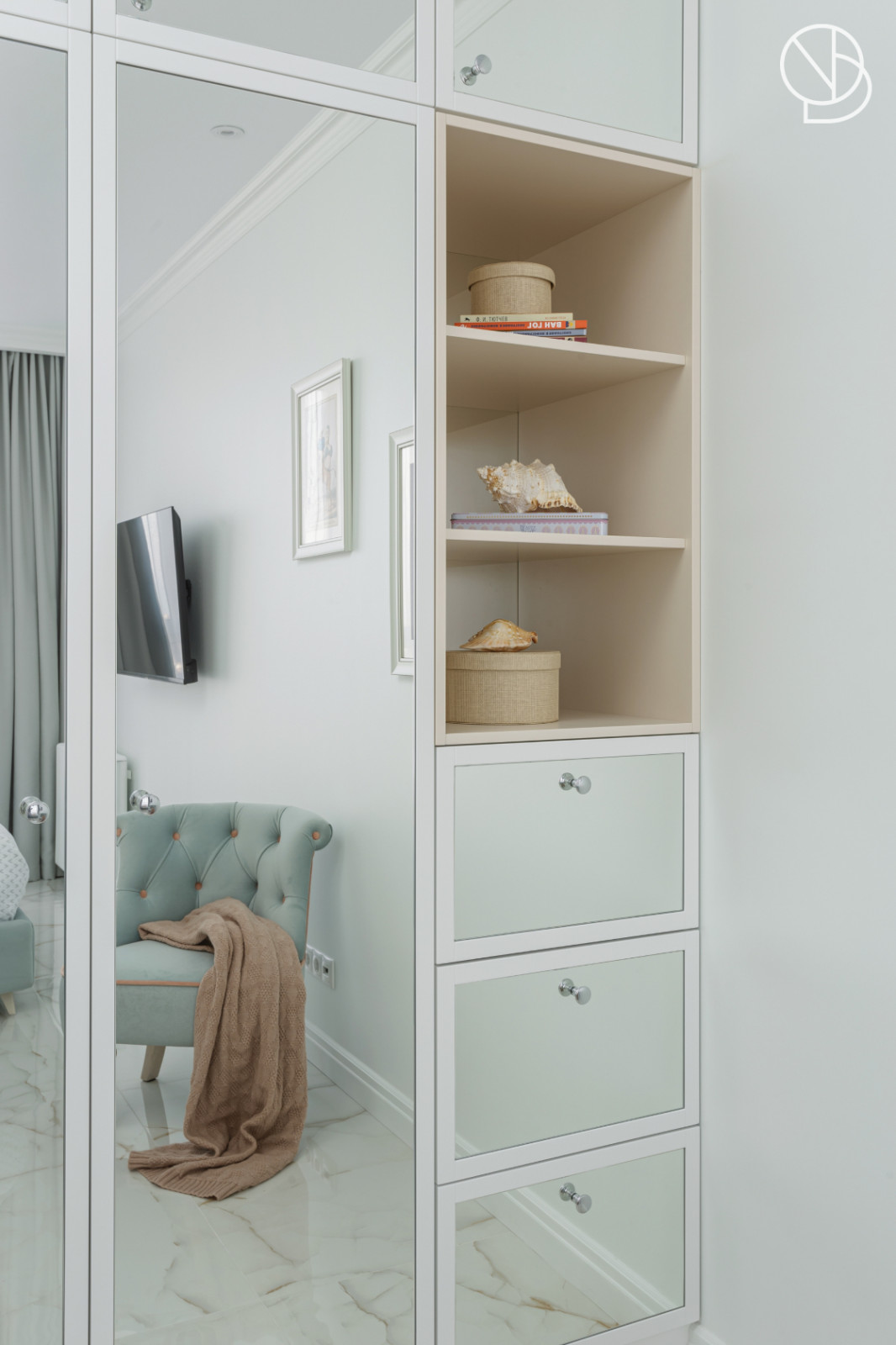 Спальня №2, шкаф