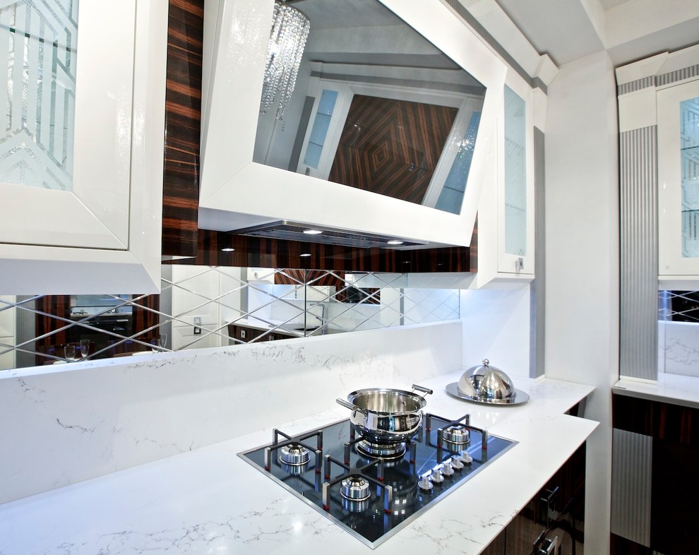 ИМПЕРИЯ, КЛАССИЧЕСКАЯ МОДЕЛЬ КУХНИ.