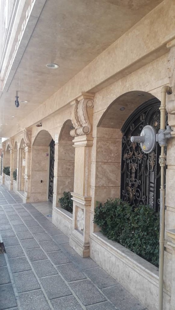 облицовка фасадов травертином из Ирана