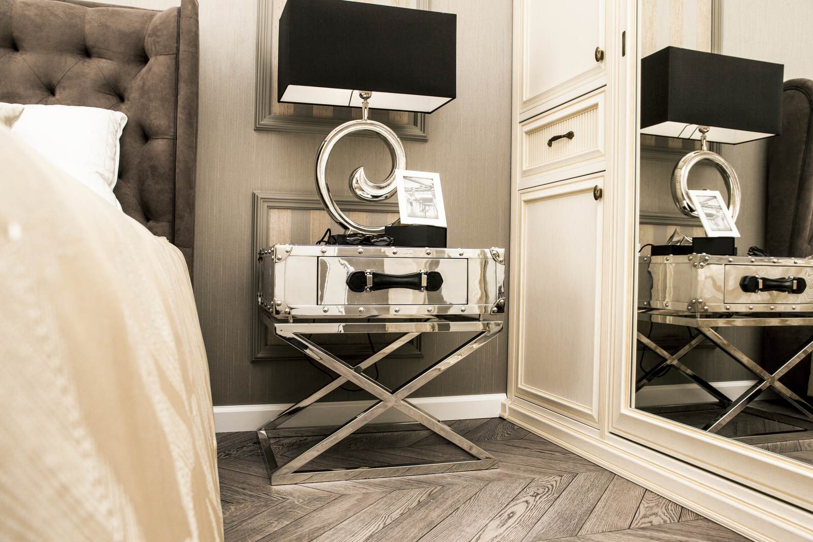 Помпезный Арт-деко в квартире на Нагатинской