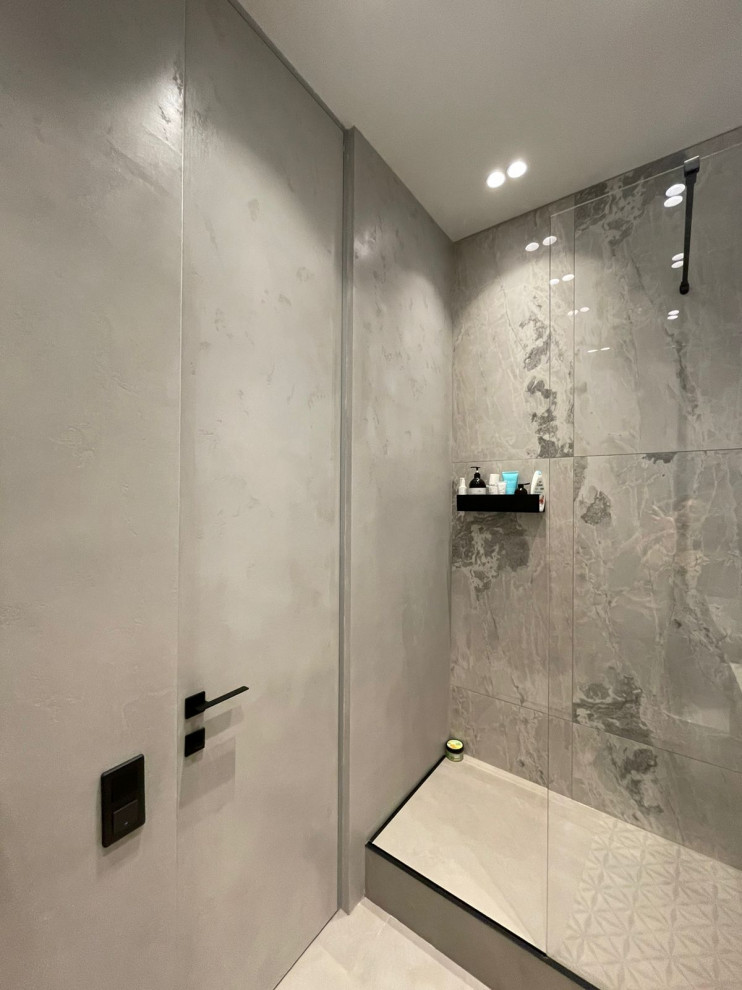 Двери "в потолок"  - квартира в Москве