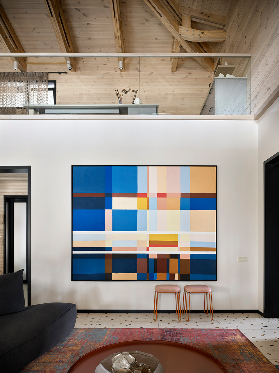 Интерьер загородного дома по проекту Павла Лопанова