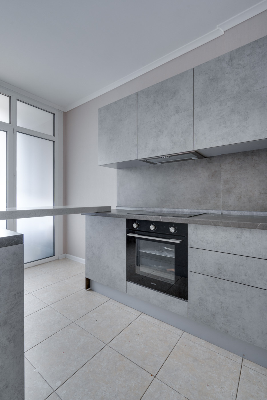 Кухонный гарнитур в ЖК «Эталон-Сити»