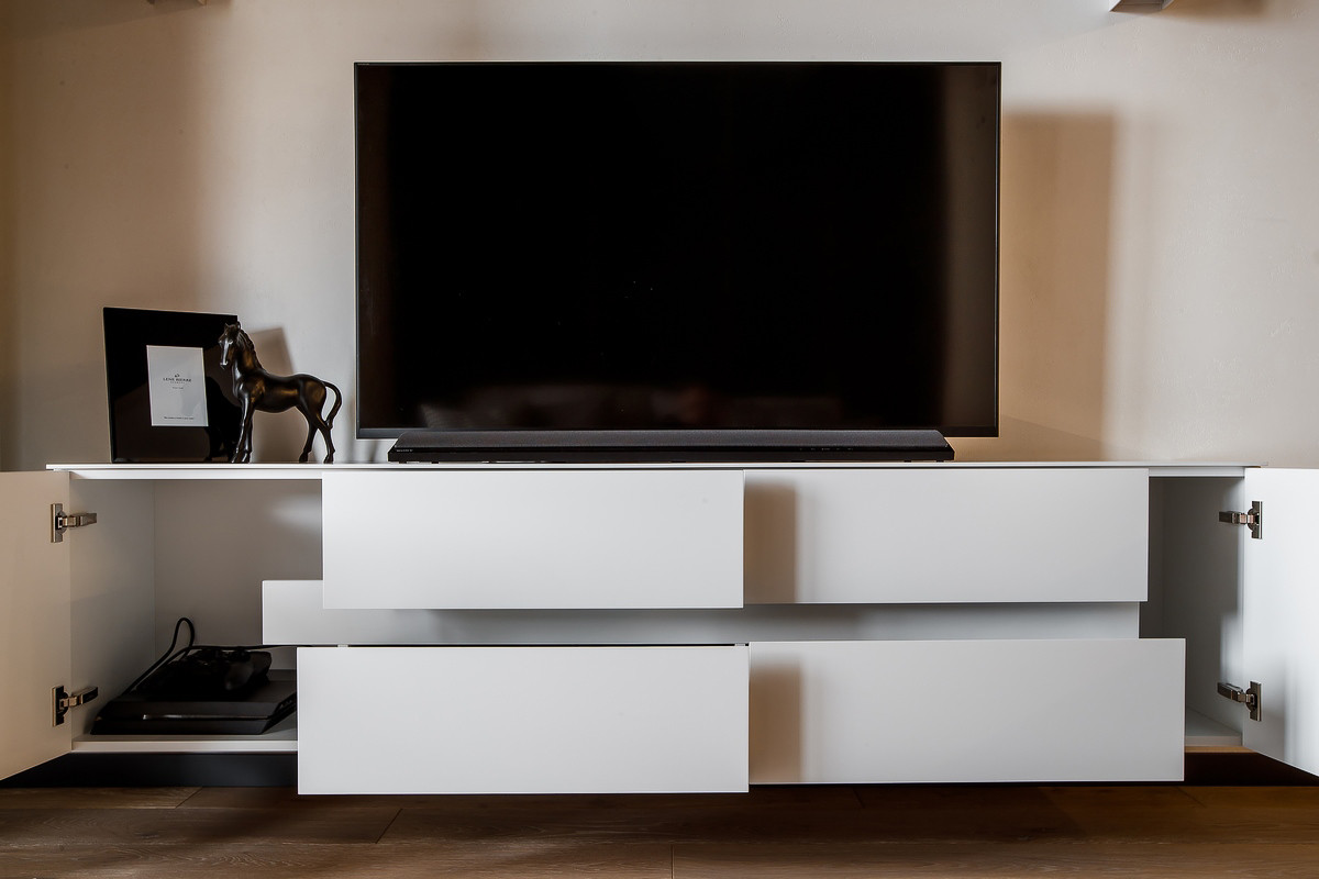 Квартира современной семьи с двумя детьми