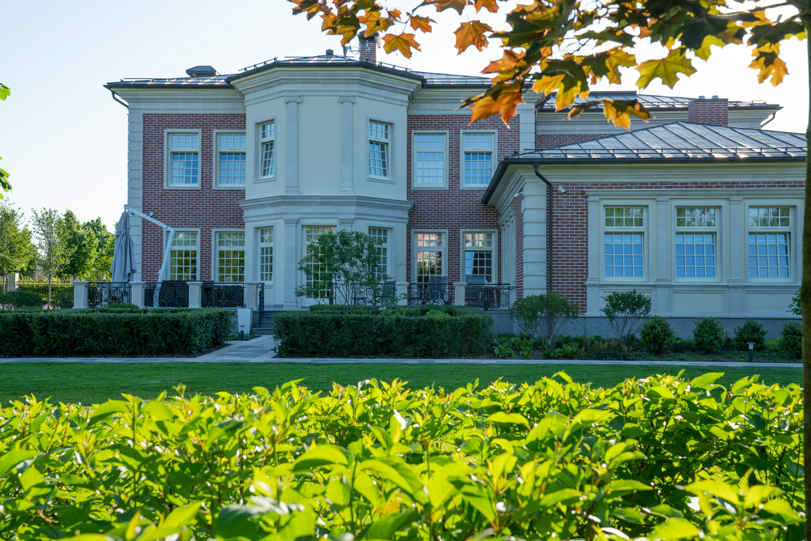 Английская неоклассика в КП Парквилл. 2019 г.