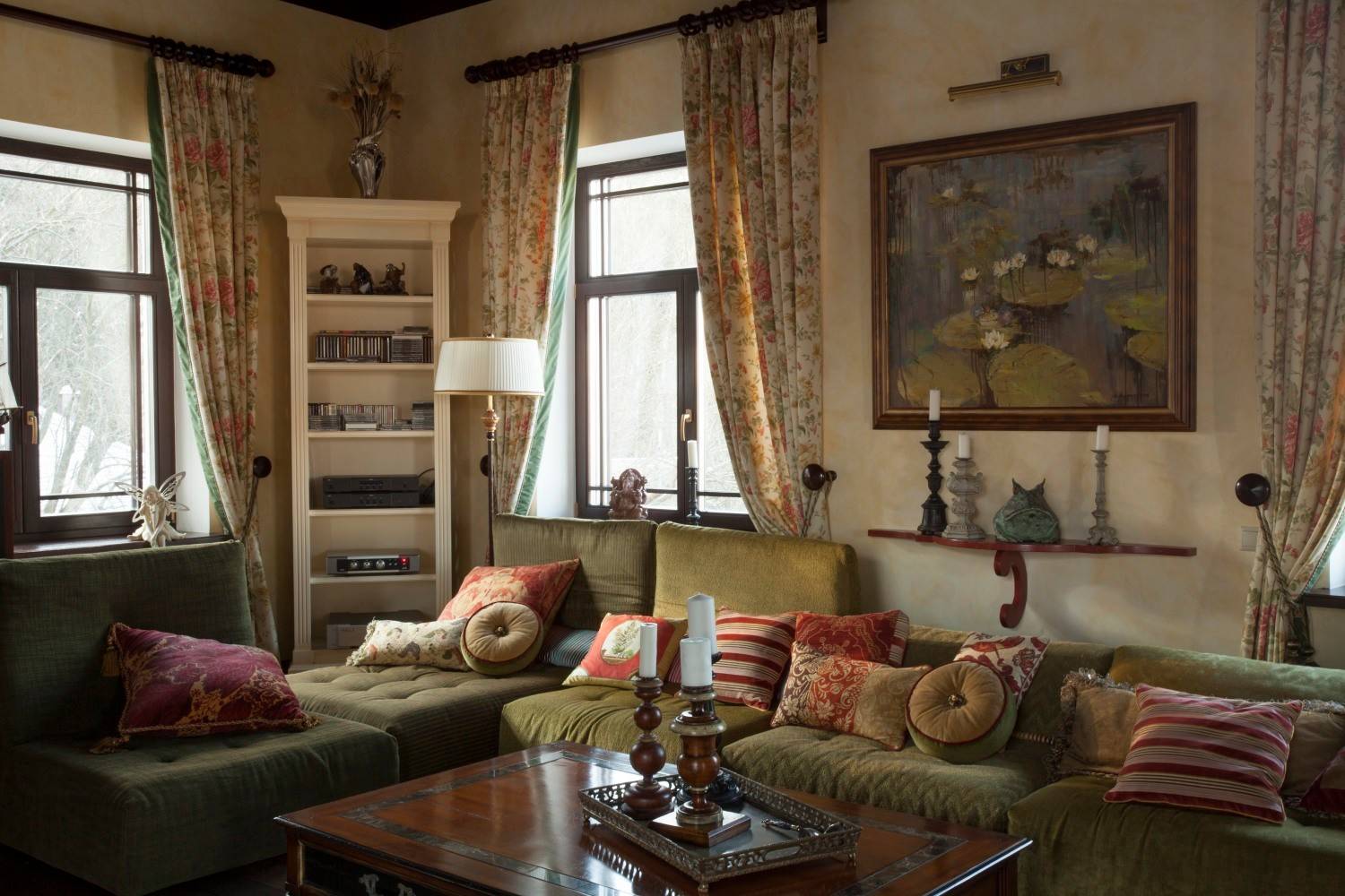 Houzz тур: Дом с английским настроением и музыкальной гостиной