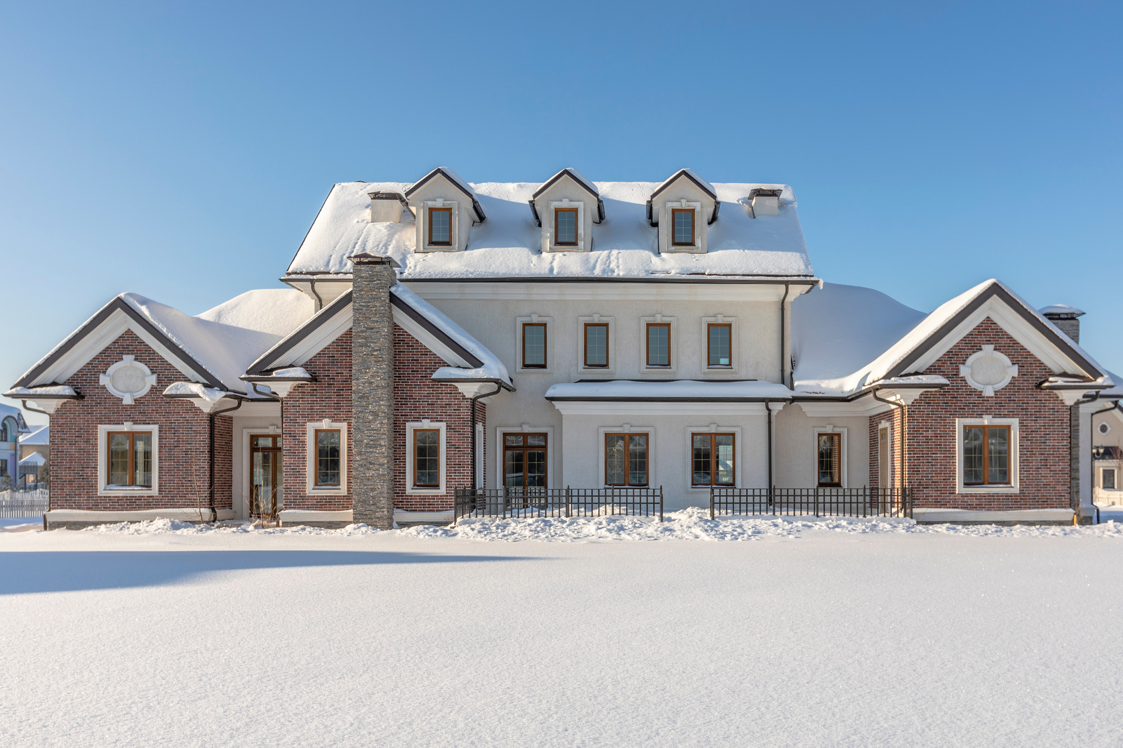 Коттедж в ближнем Подмосковье