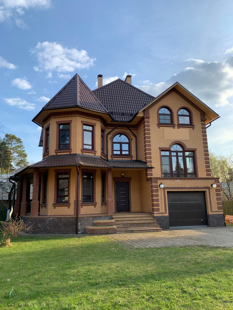 Дом на Чапаева. Площадь 460м2