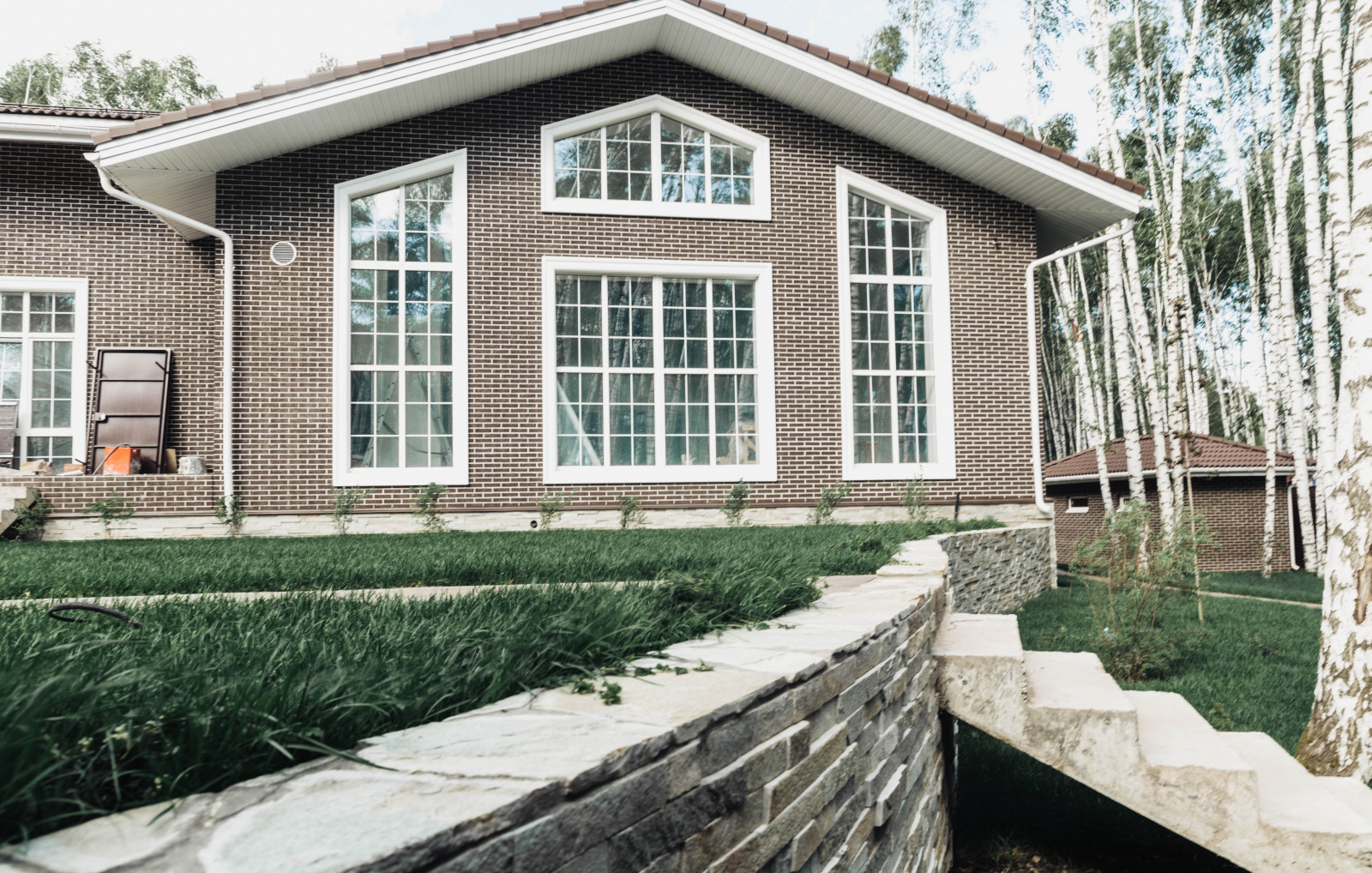 Дом п.Мирный