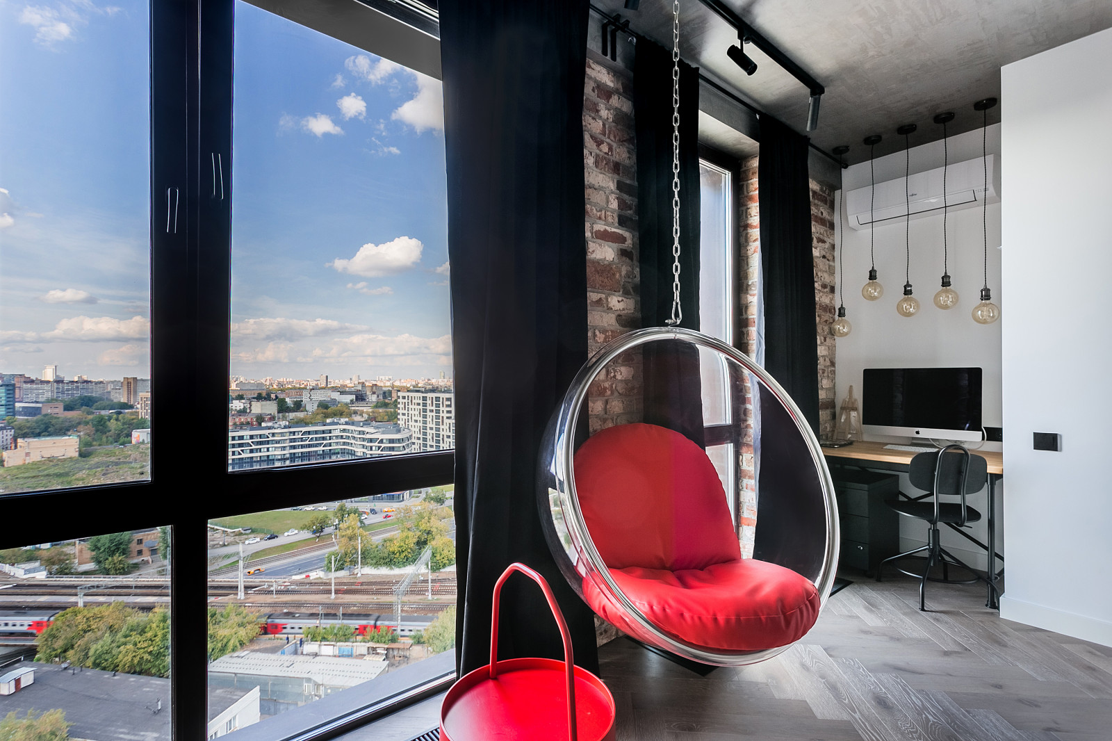 Houzz тур: Квартира, где светильники... греют ужин