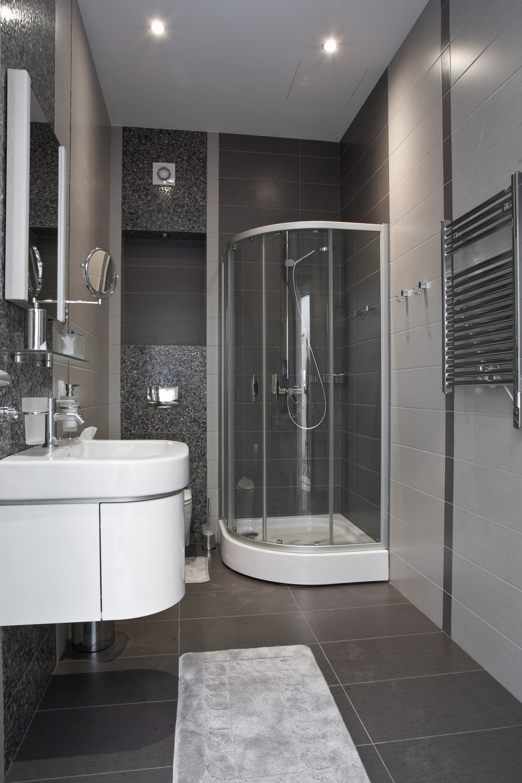 Современная классика в ЖК "Королевский парк"