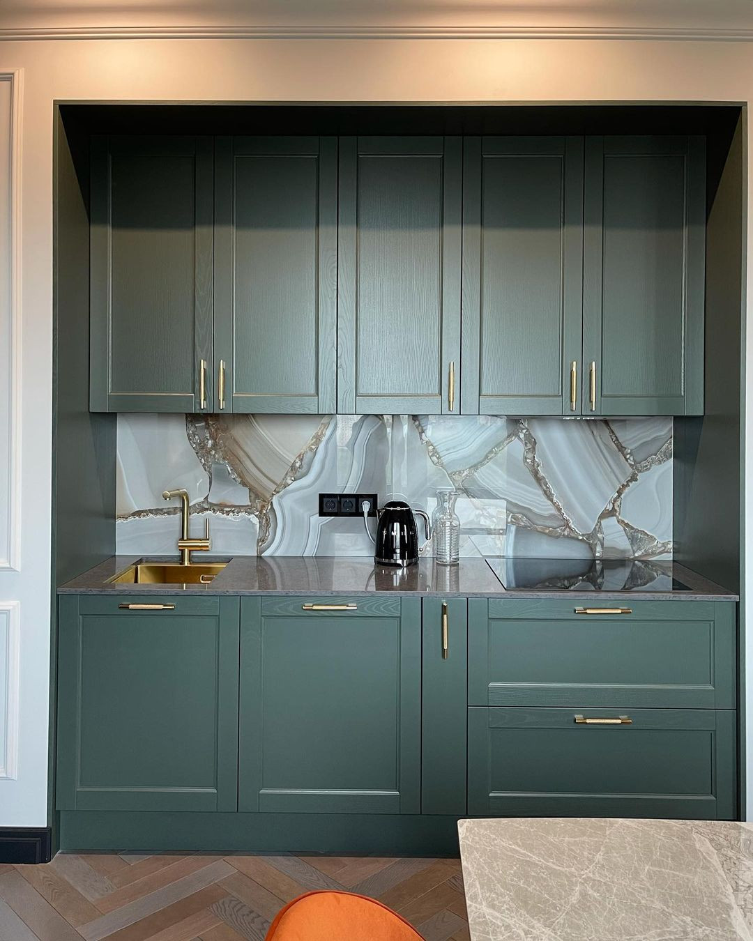 Обложка проекта: Кухня в цвете “Еловый лес”