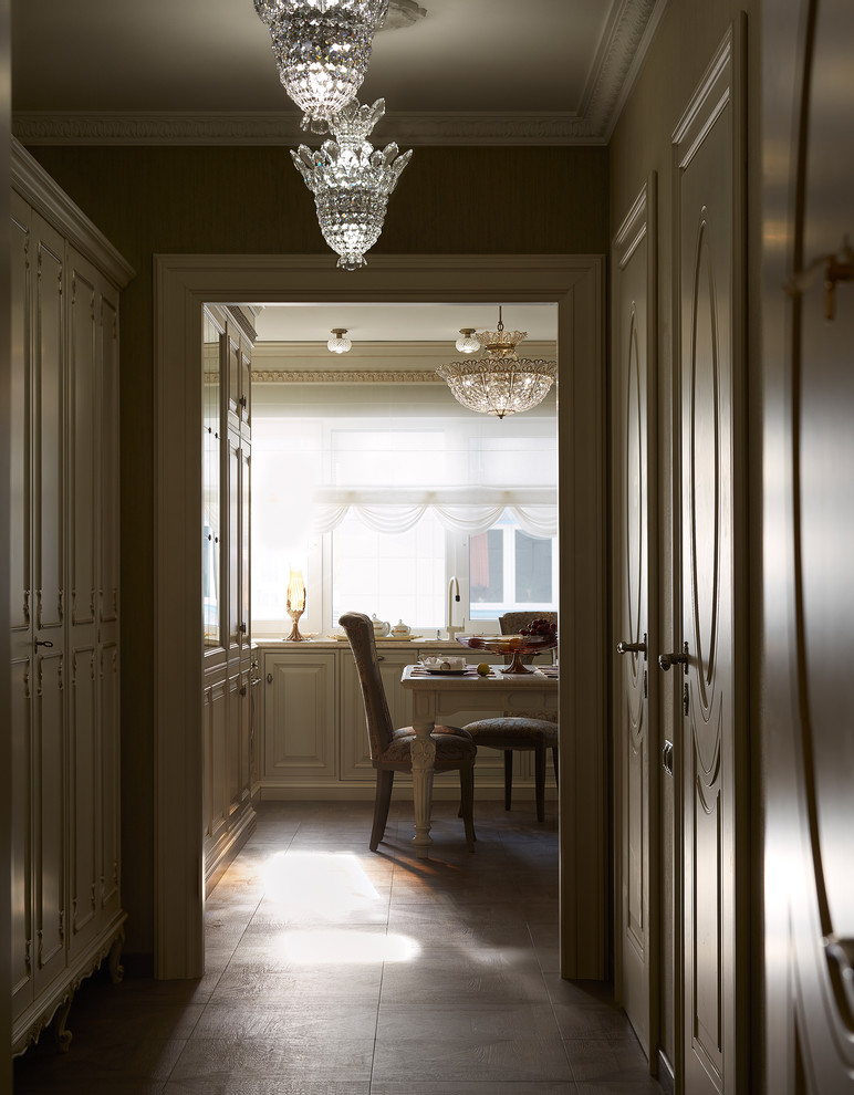 Квартира-шкатулка | The apartment is in the neoclassical style