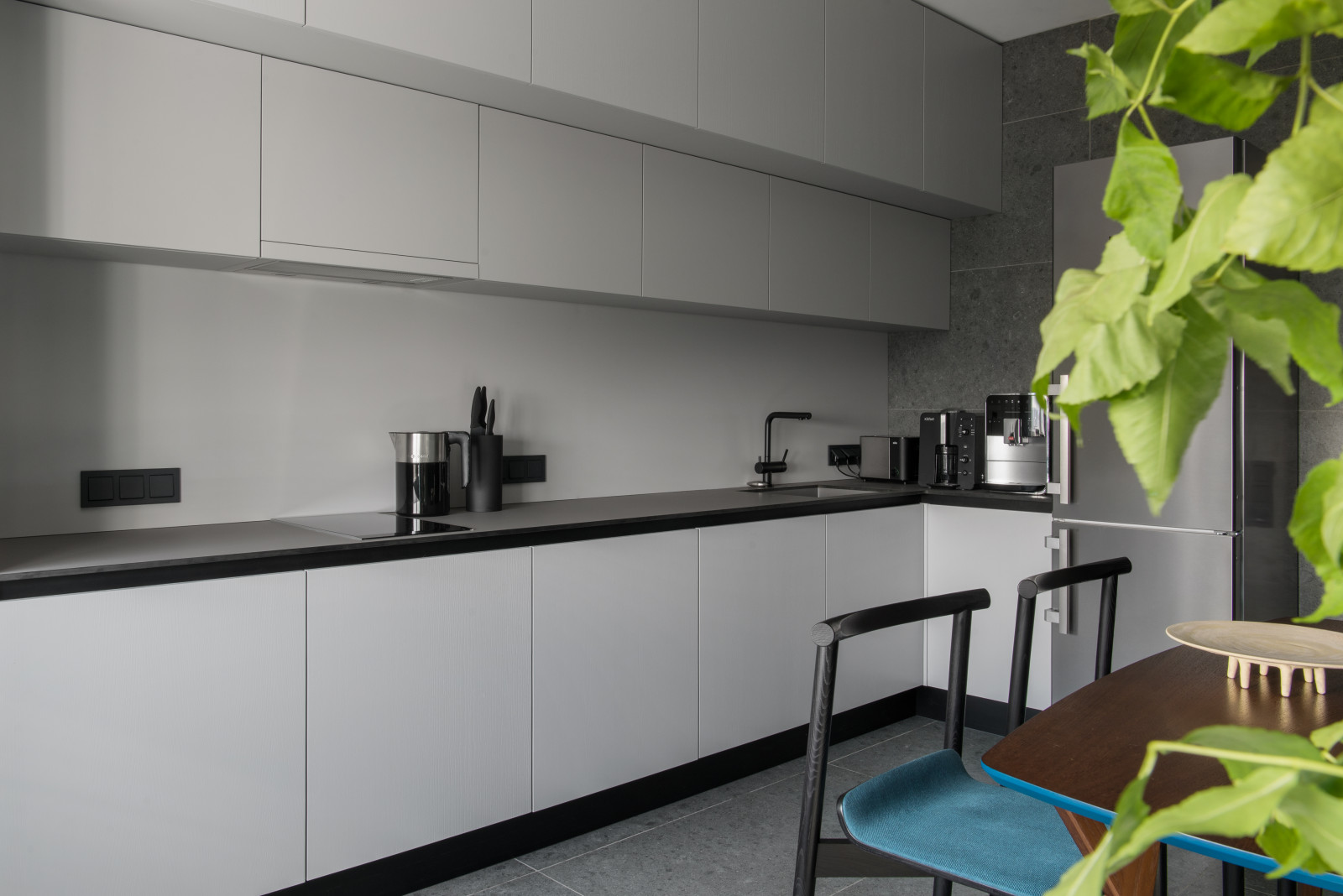 Над городом