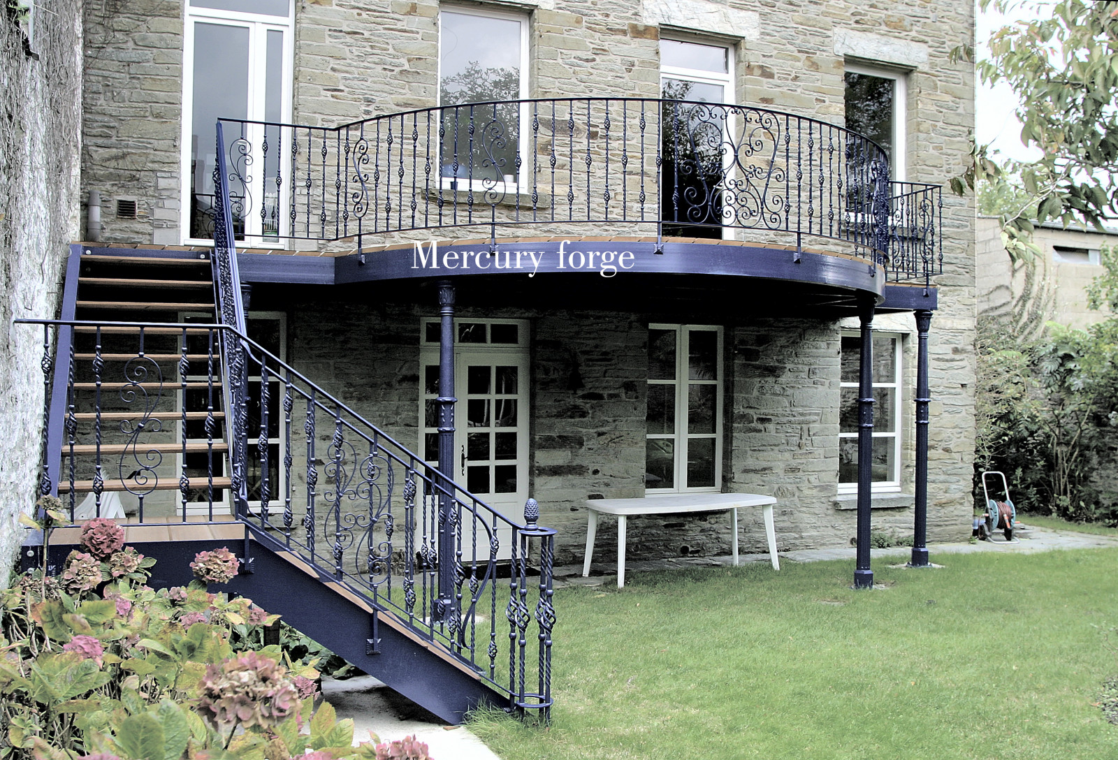 Кованые ограждения