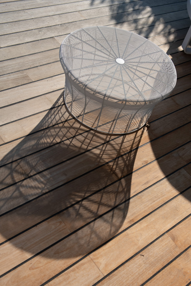 Интерьер апартамента в HPA, Паденге-Суль-Гарда, Италия