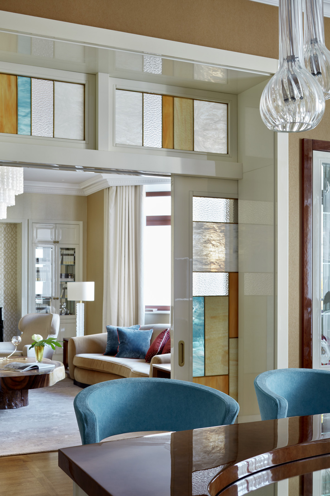 Современная квартира с элементами ар деко