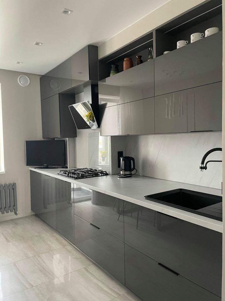 Глянцевая кухня