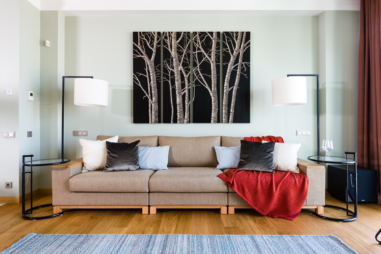 Апартаменты на Цветном