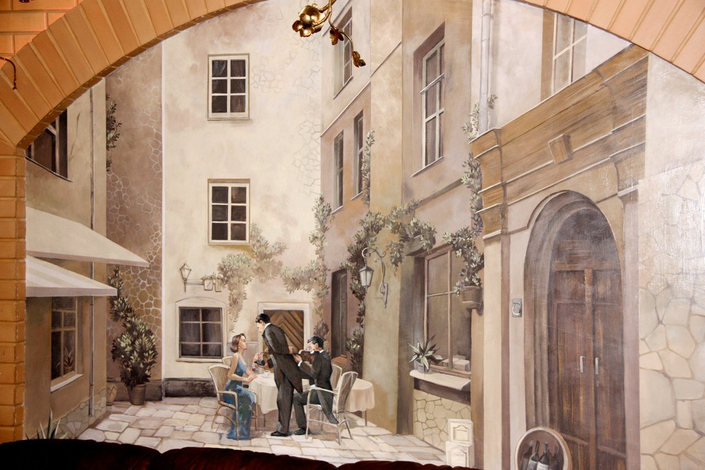 Обложка альбома: роспись стен