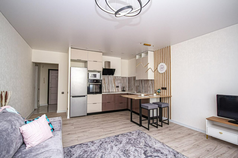 Квартира студия 37кв.м.