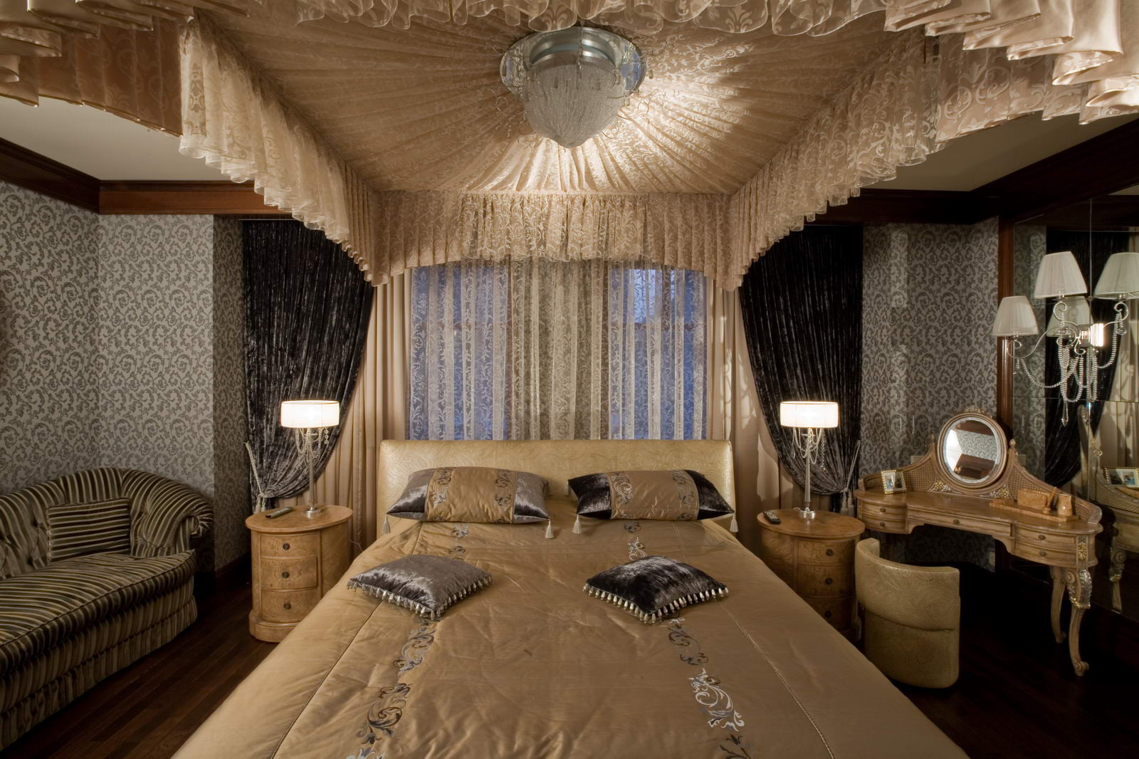 КВАРТИРА НА ФРУНЗЕНСКОЙ НАБЕРЕЖНОЙ