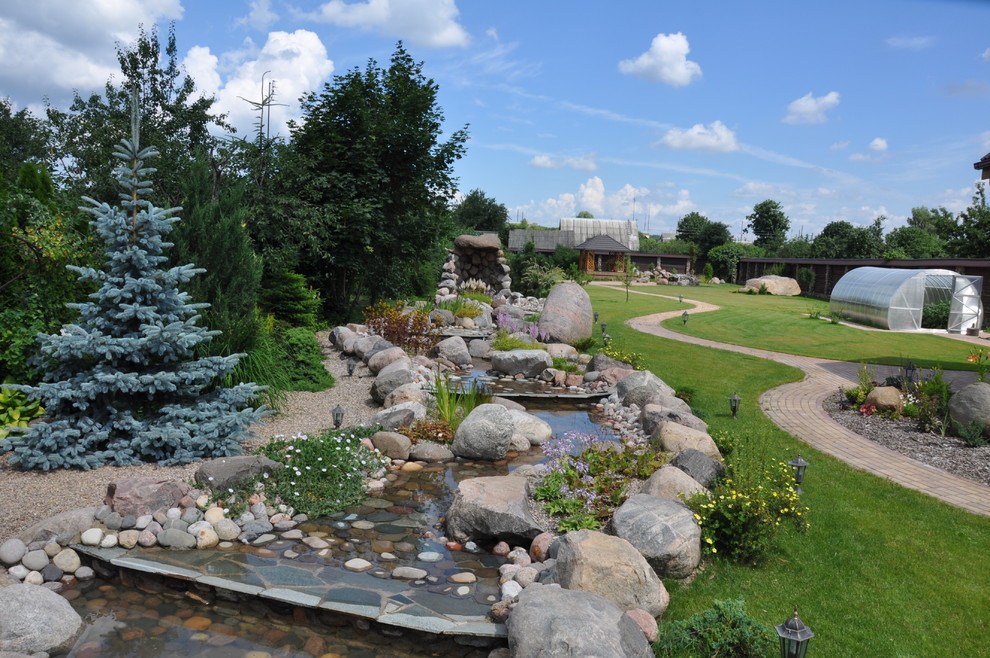 Бассейн. Водоём. Благоустройство территории (п.Прилесье, Минская обл.)