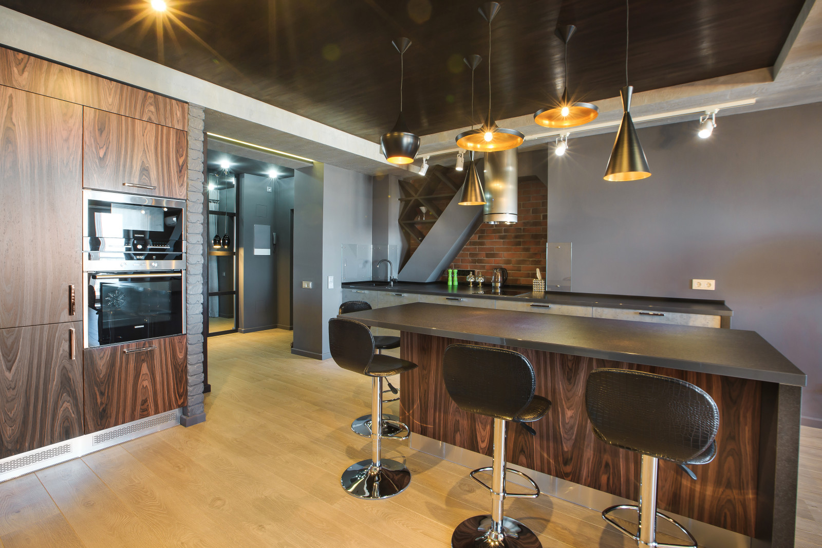 Houzz тур: Мужской интерьер для прекрасной леди