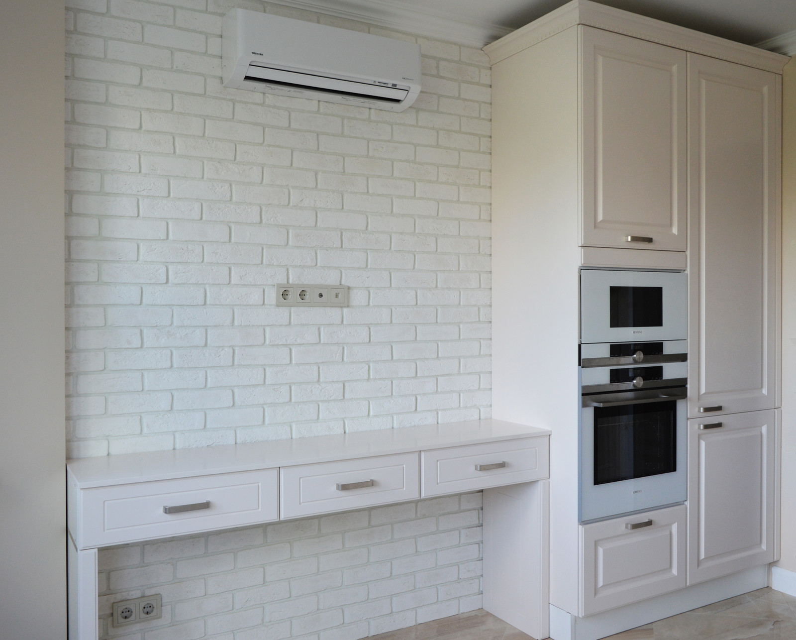 Кухня в современной классике