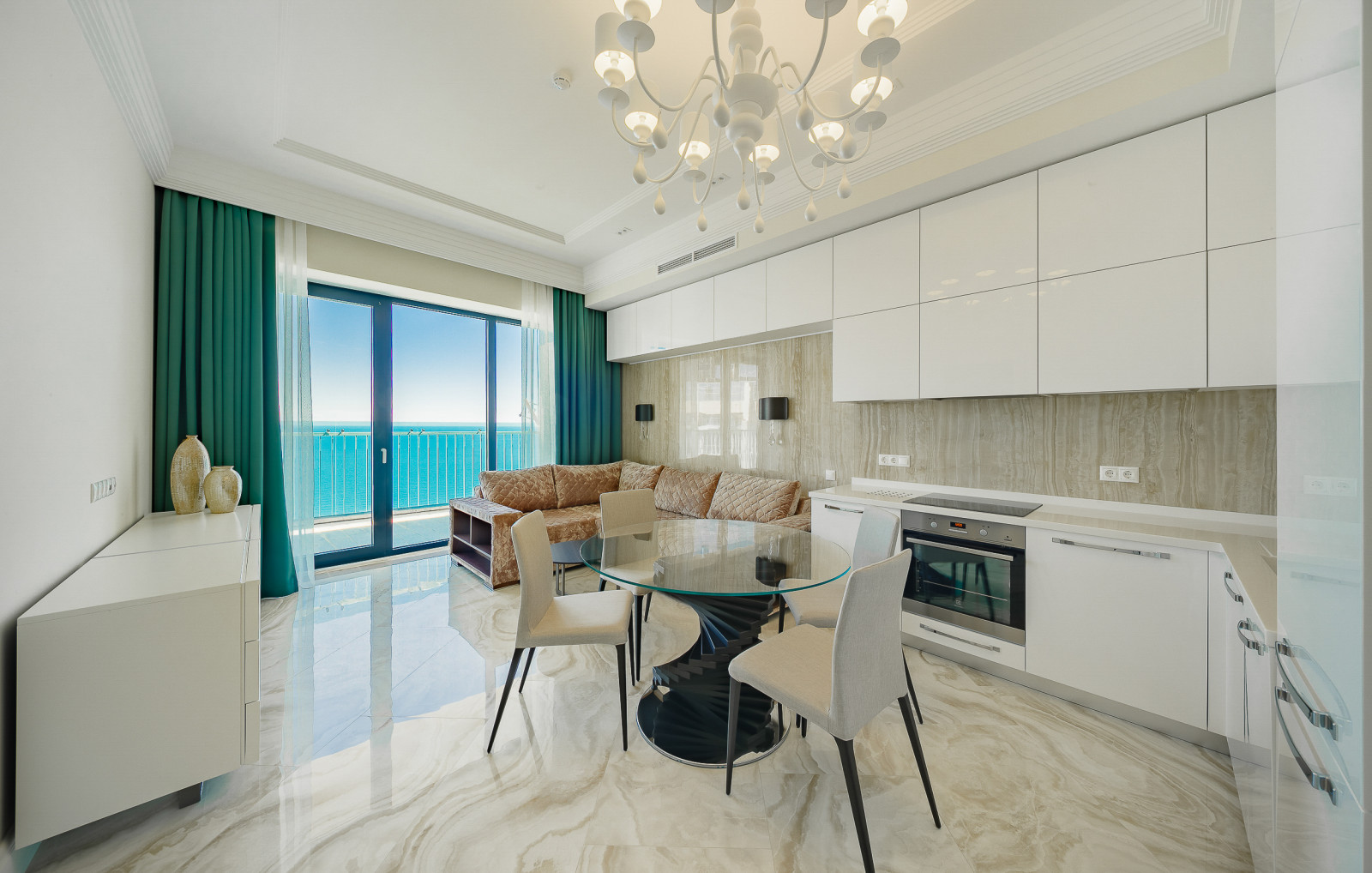 Апартаменты ЖК "Актёр гэлакси" в современном морском стиле