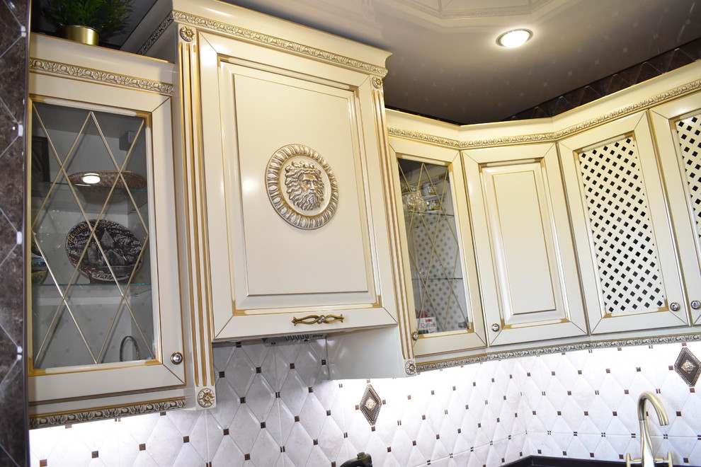 Кухня из массива бука, модель ЭКО