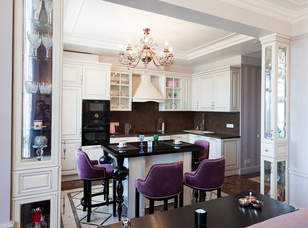 Contemporary apartment