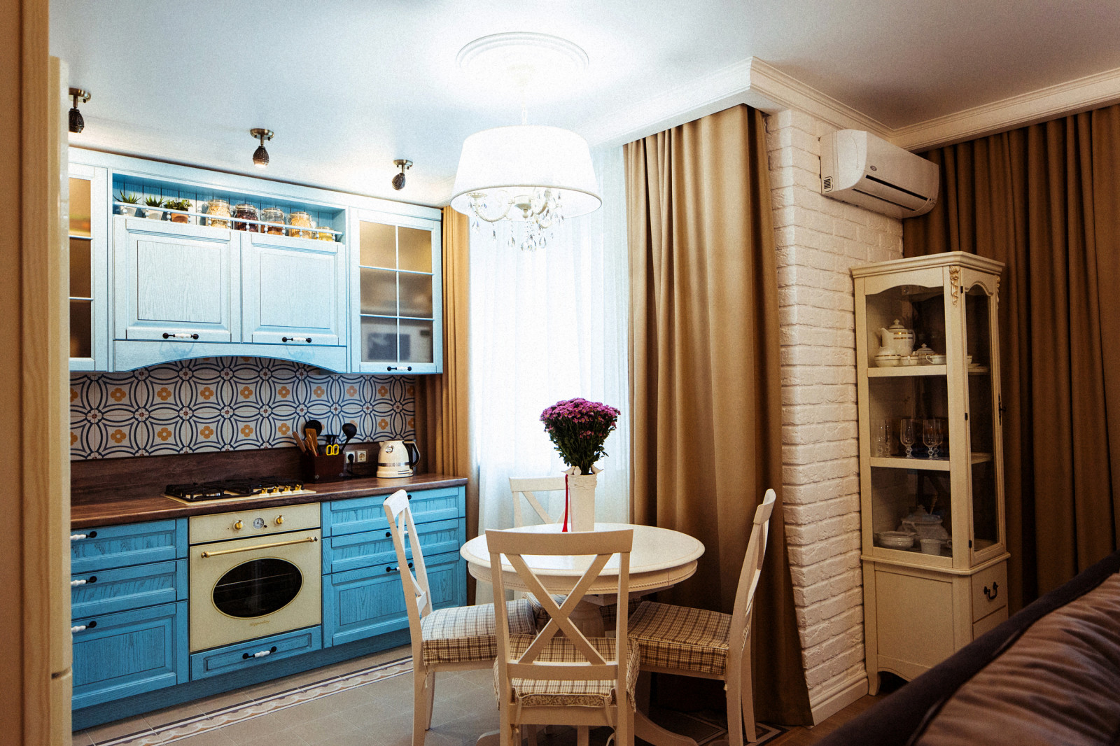 Интерьер квартиры по ул. Загорская, Волгоград 2016