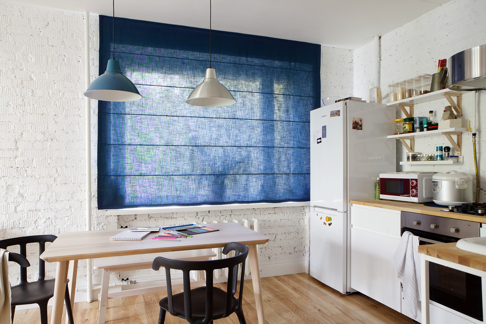 Римские шторы для квартиры в стиле софт-лофт