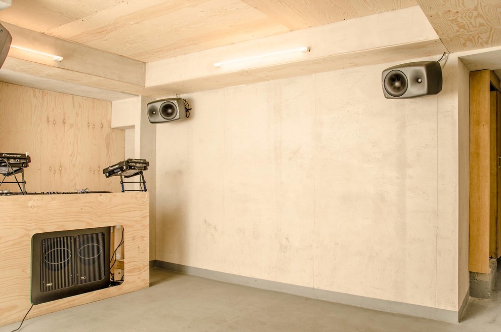 Обложка проекта: Apotheke Bar Akustik design