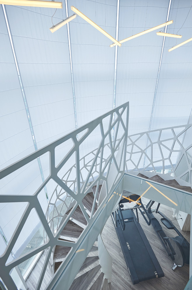 Личный тренажерный зал и СПА. Авторы дизайна Юрий и Ирина Вопшиновы