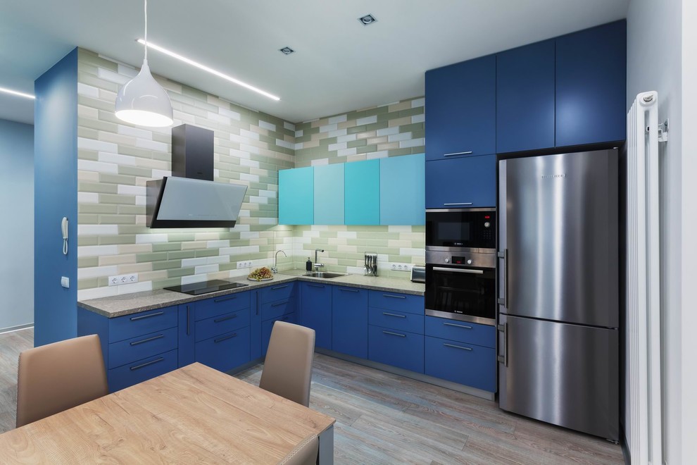 ГЕОМЕТРИЯ И ОТТЕНКИ МЯТЫ