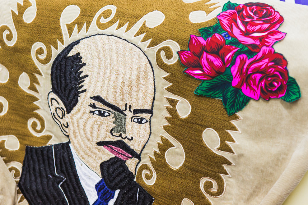 Портрет: Мебель в экзотической обивке от BirBor