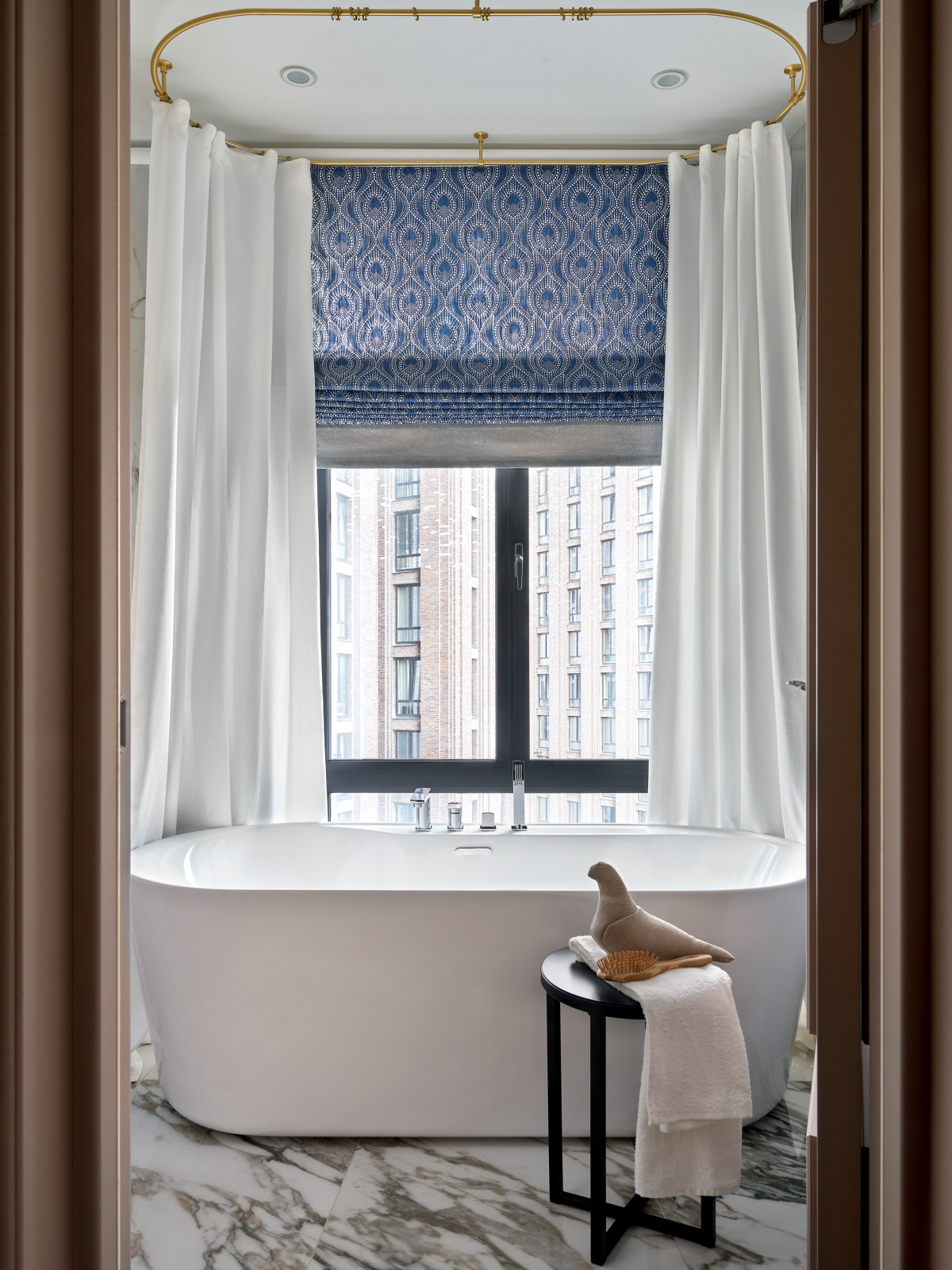 Квартира в Москве с ванной мечты. Дизайнер Виктория Байкова. Публикация ИВД.