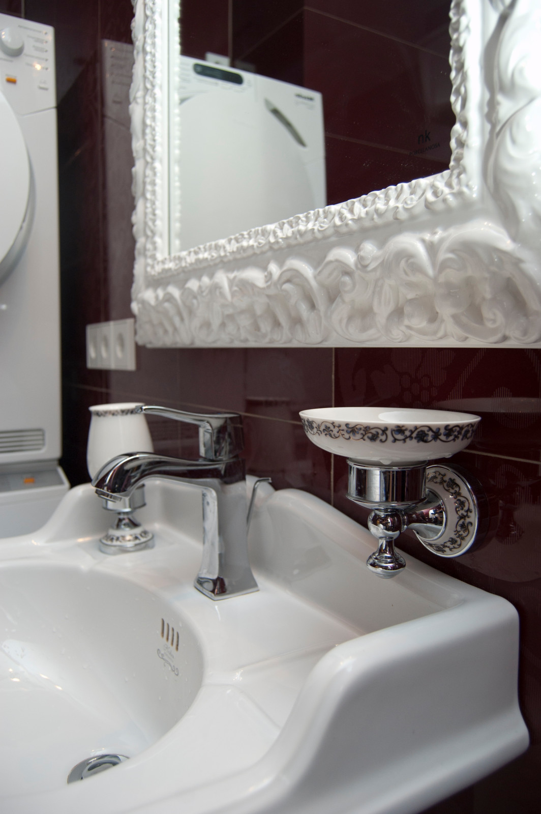 Черно-белая ванная комната